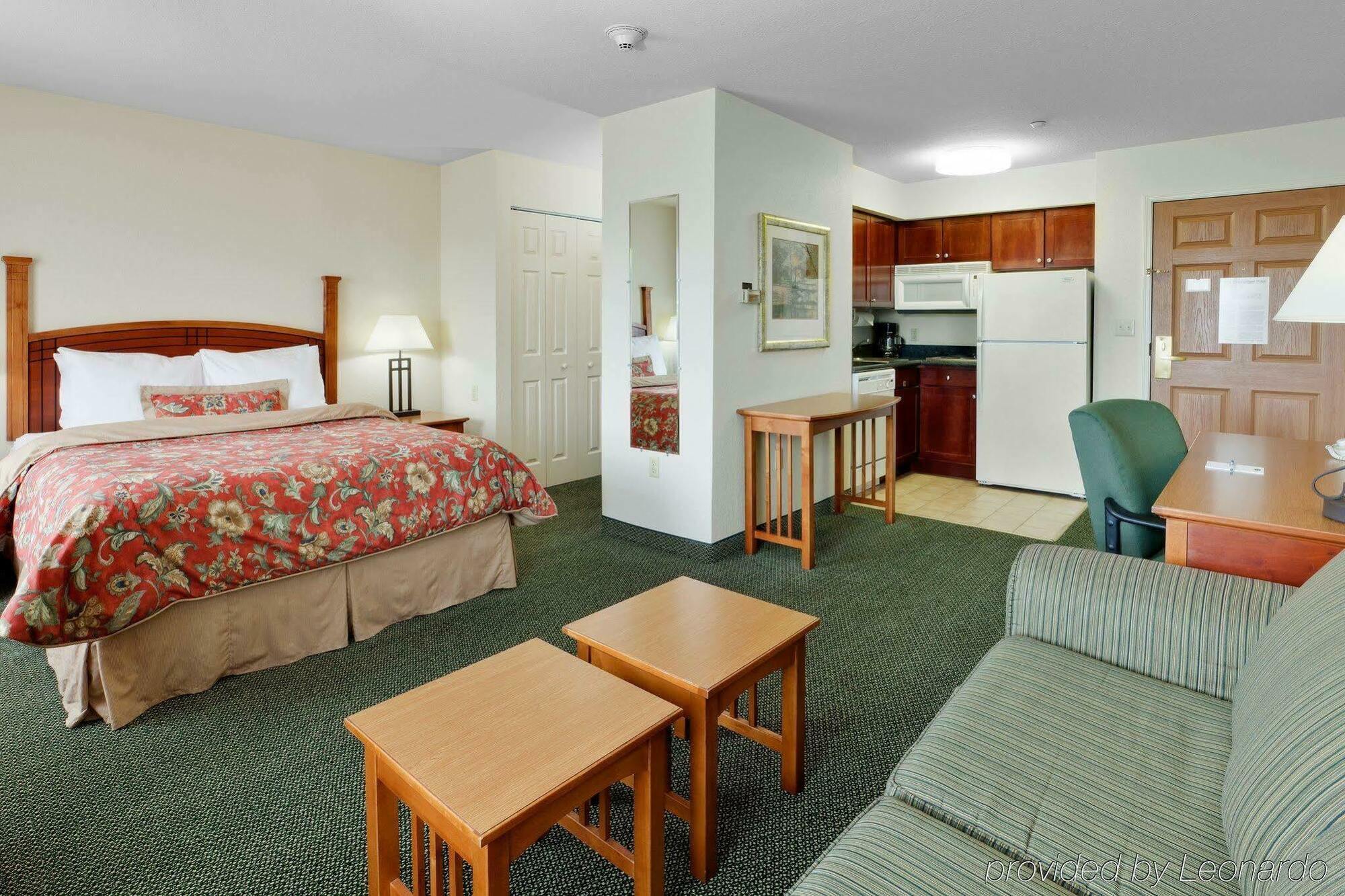 Staybridge Suites Allentown West Room photo