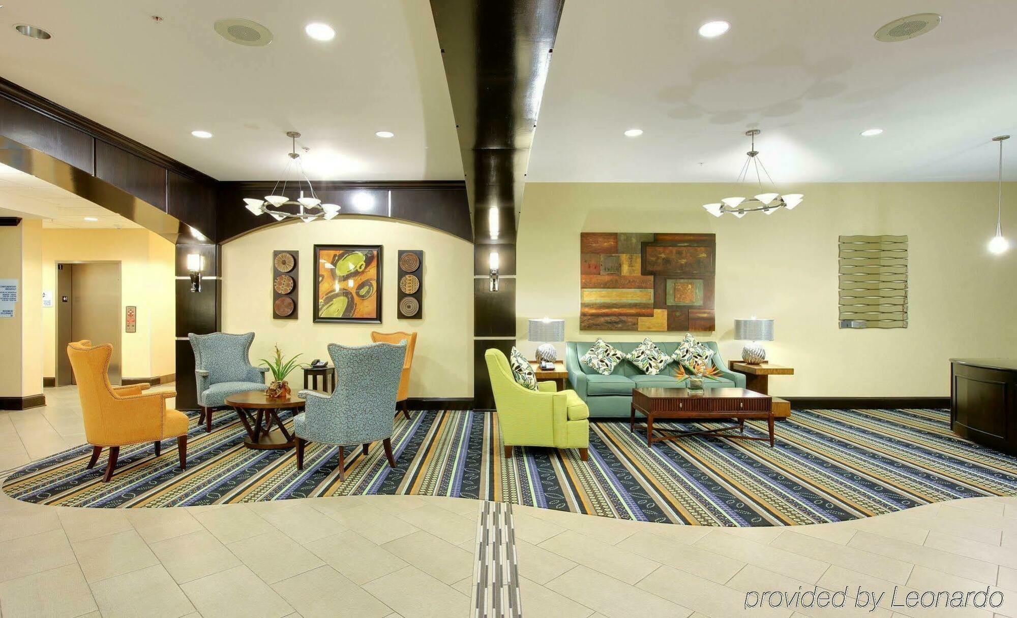 Holiday Inn Express & Suites Covington, An Ihg Hotel Interior photo