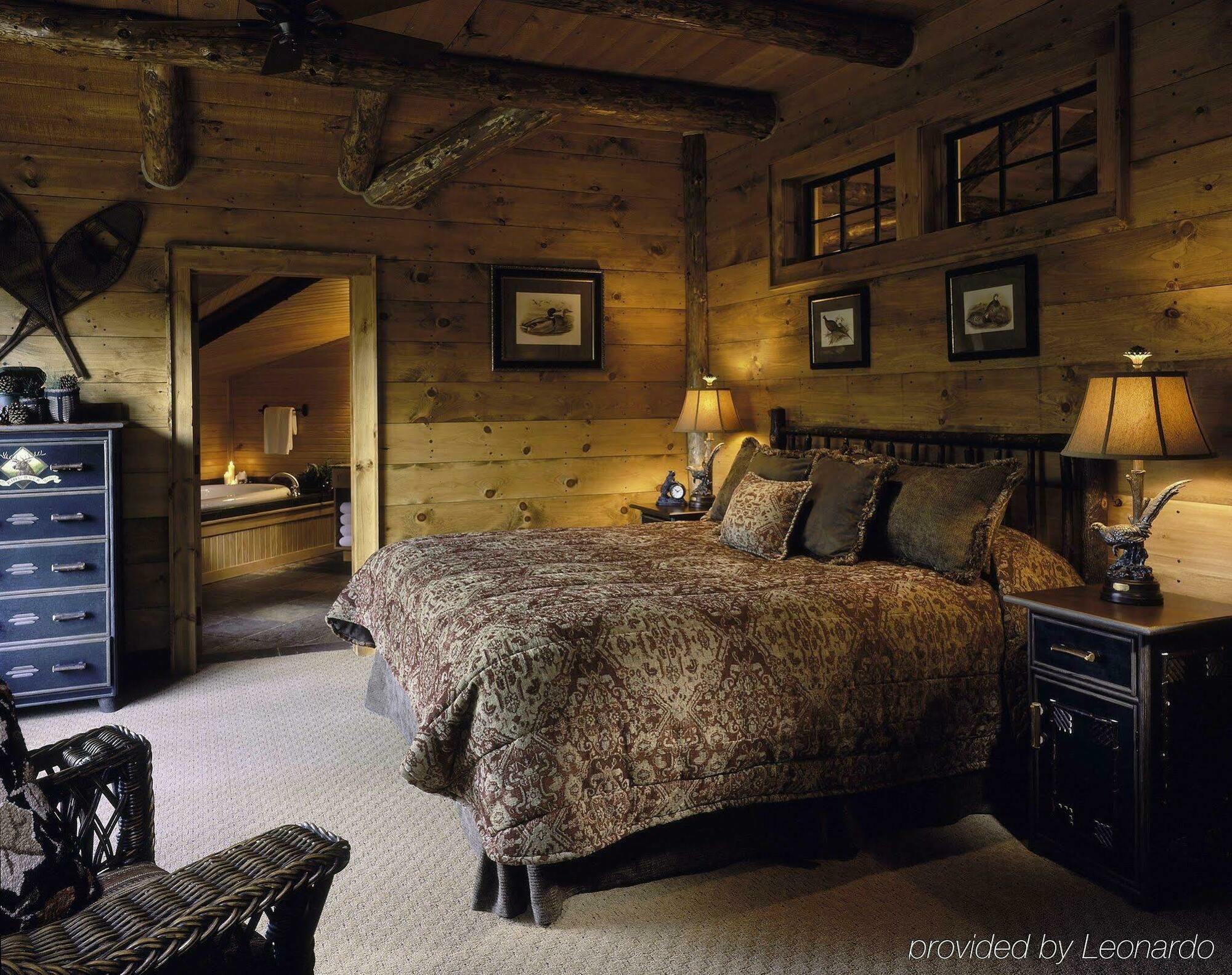 The Whiteface Lodge Lake Placid Room photo