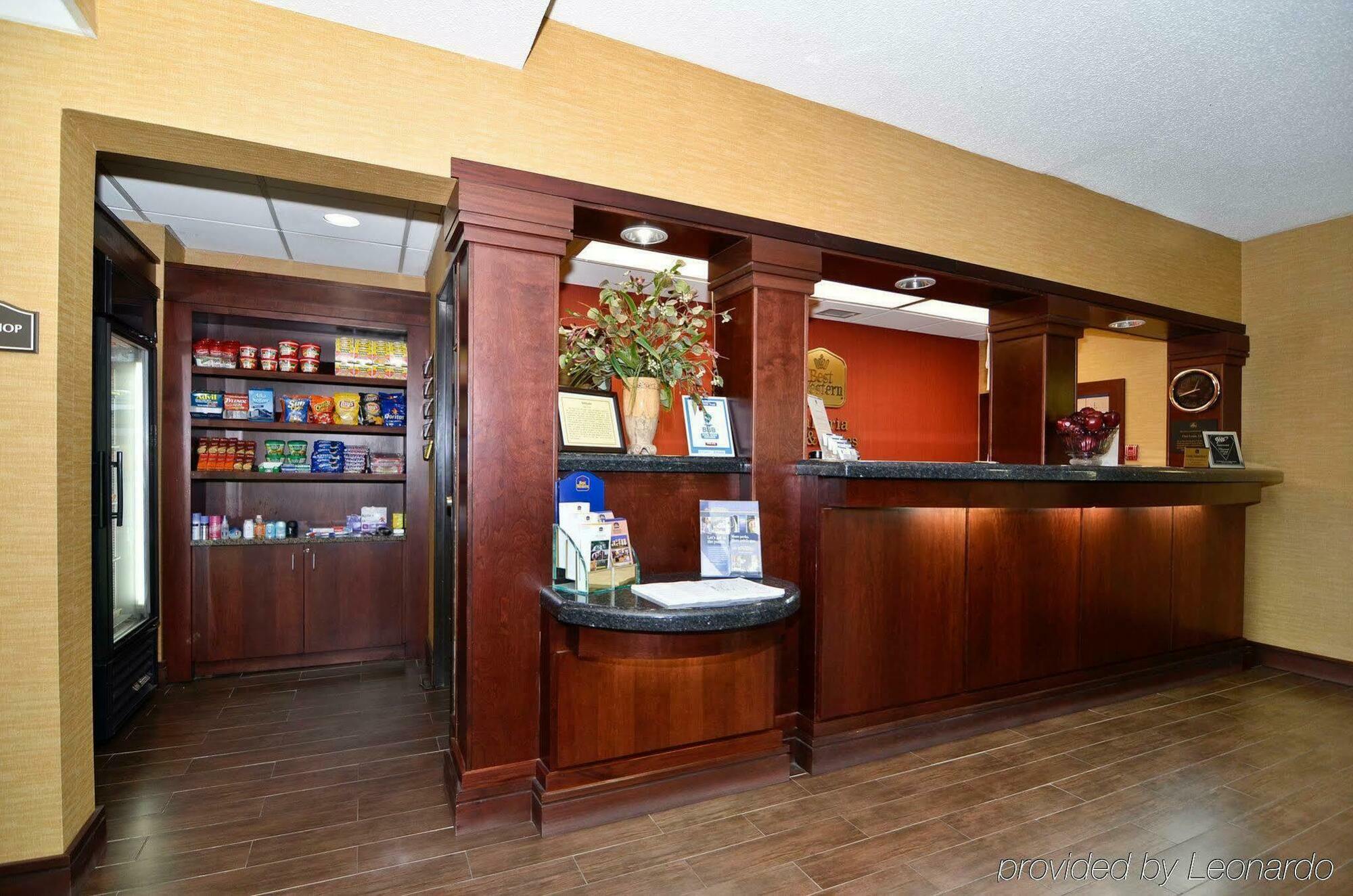 Best Western Plus Galleria Inn & Suites Memphis Exterior photo