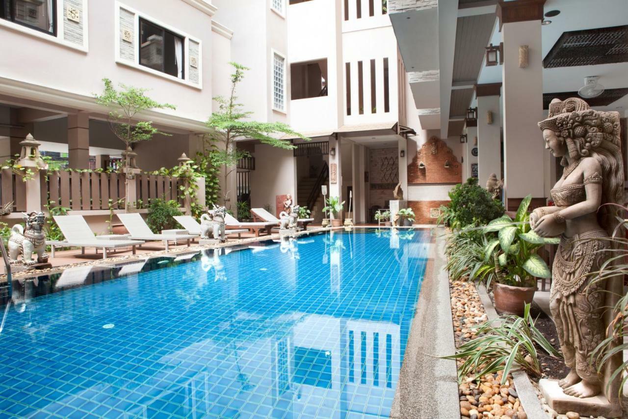 Seeka Boutique Resort Patong Exterior photo