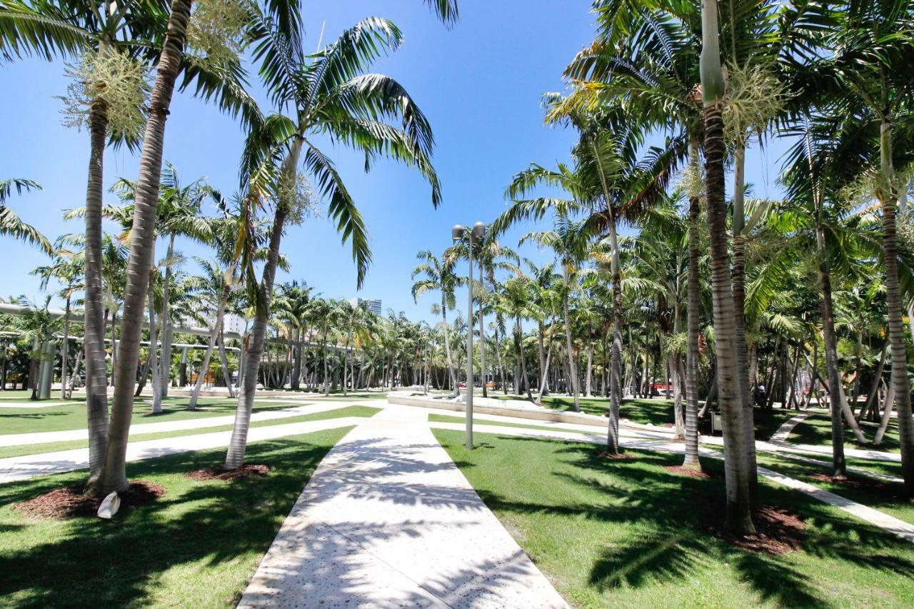 The Franklin Hotel Miami Beach Exterior photo