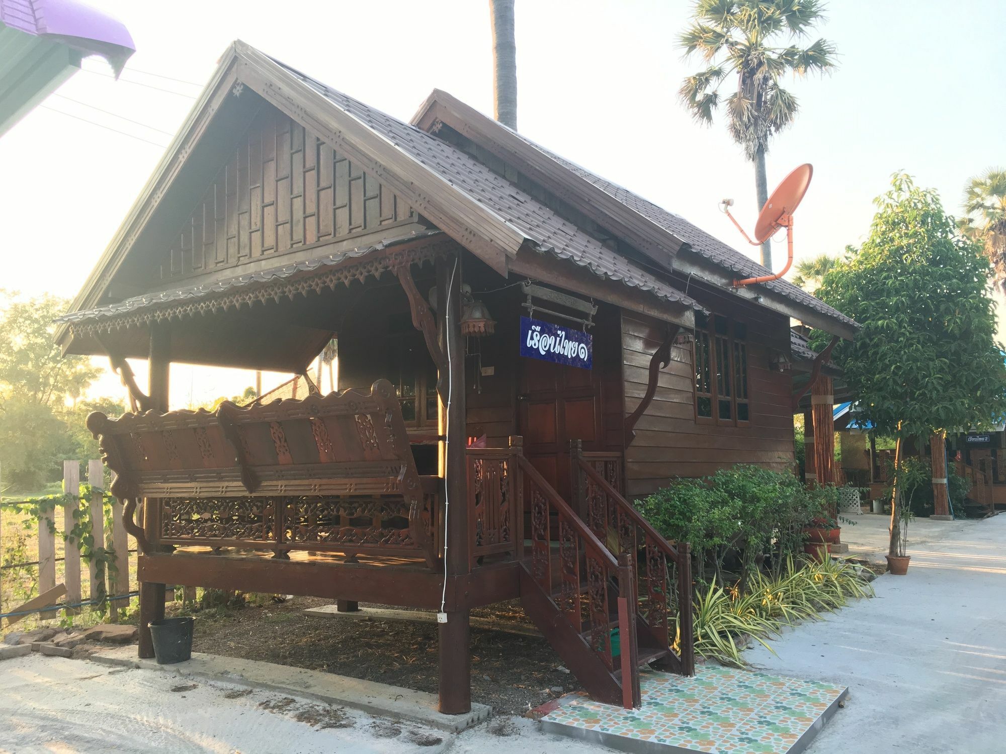 Baandin Resort And Restaurant Cha-Am Exterior photo