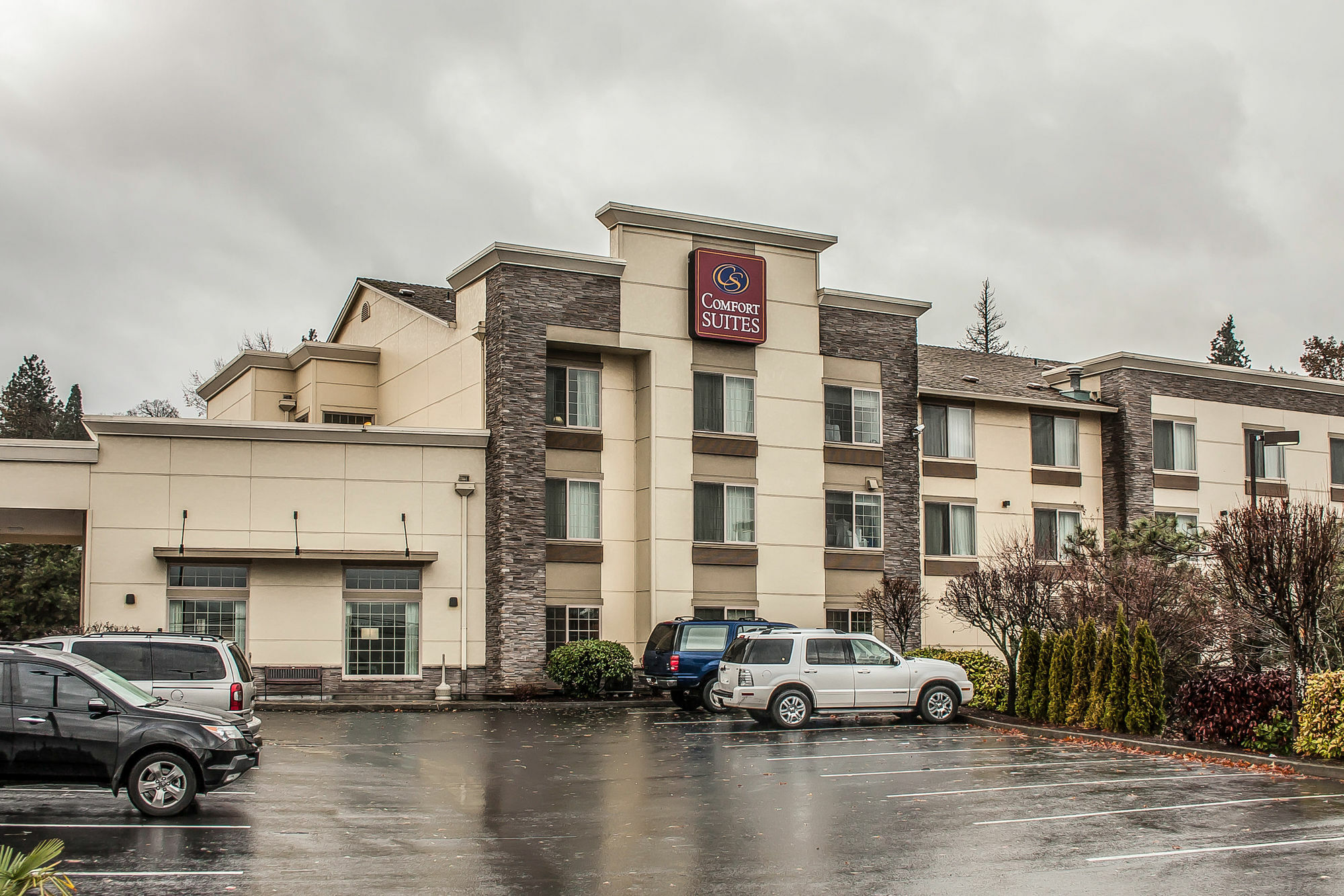 Holiday Inn Express & Suites Hood River, An Ihg Hotel Exterior photo