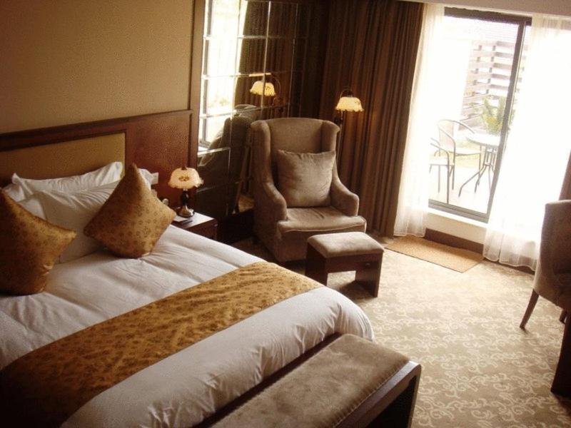Linjiang Hotel Shanghai Room photo