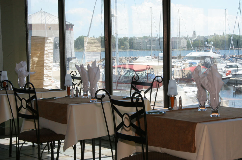 Delta Hotels By Marriott Kingston Waterfront Restaurant photo