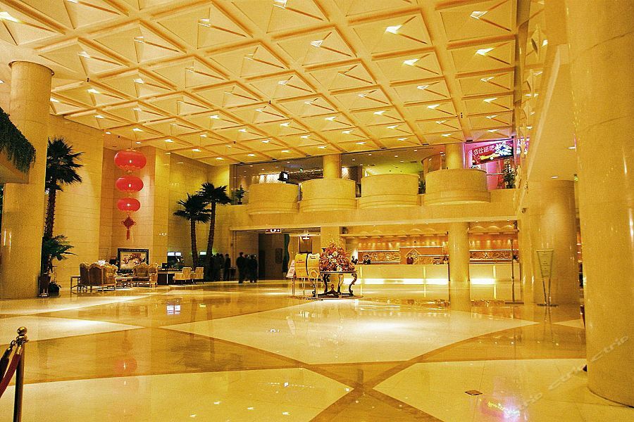 Long Cheng International Hotel Plaza View Taiyuan  Exterior photo