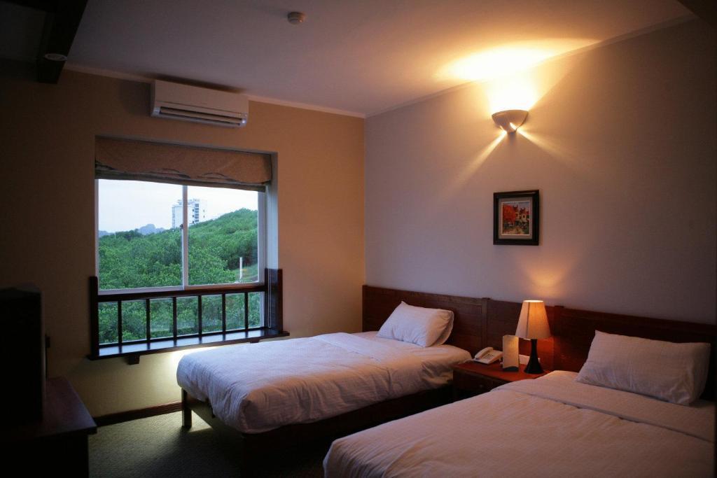 Halong Hidden Charm Hotel Ha Long Room photo