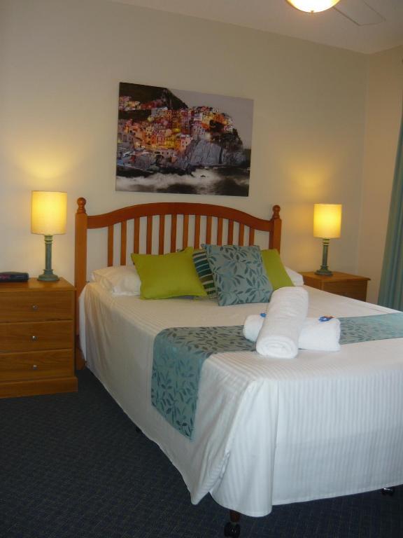 Sails Resort Golden Beach Caloundra Room photo