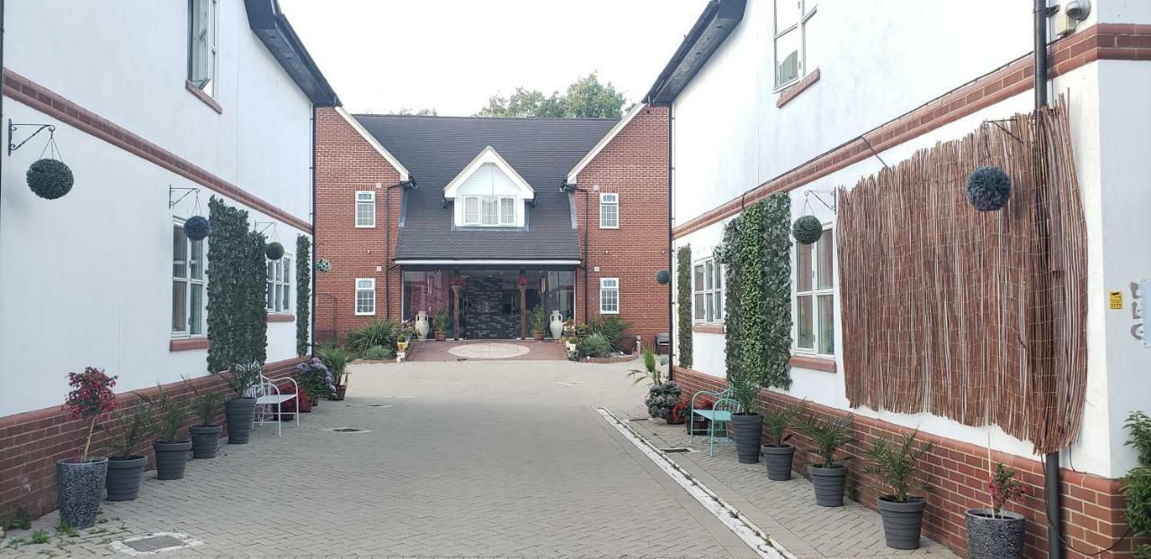 Stansted Airport Lodge Takeley Exterior photo