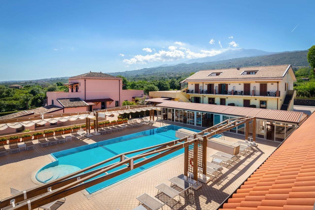 La Terra Dei Sogni Country Hotel Fiumefreddo di Sicilia Exterior photo