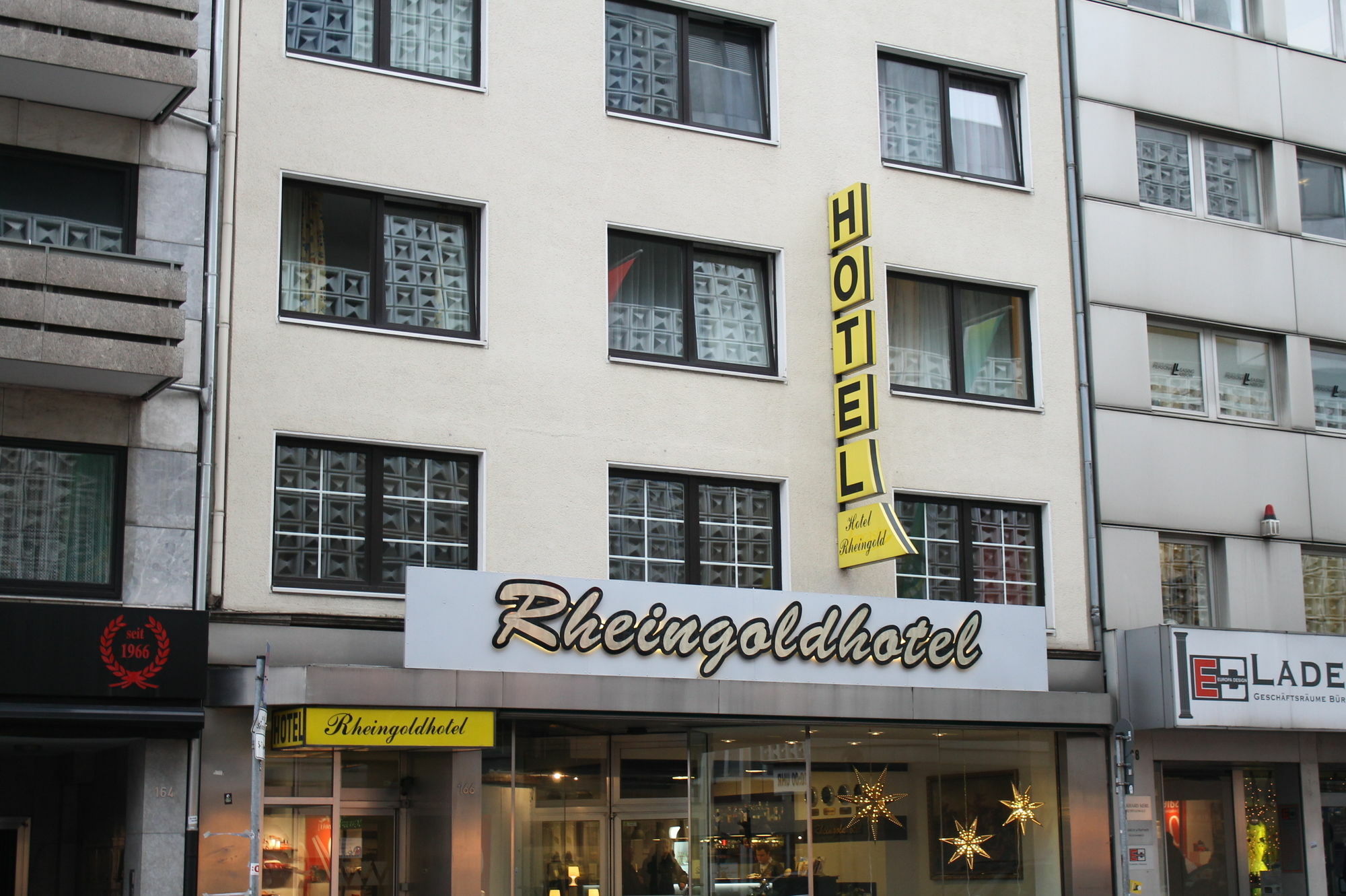 Rheinmetropole Hotel Dusseldorf Exterior photo