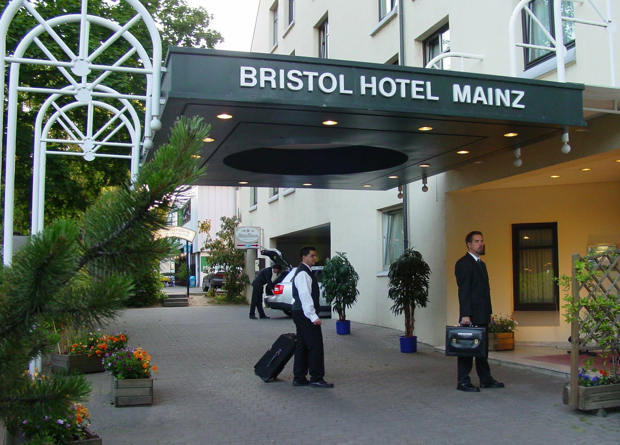 Trip Inn Bristol Hotel Mainz Exterior photo