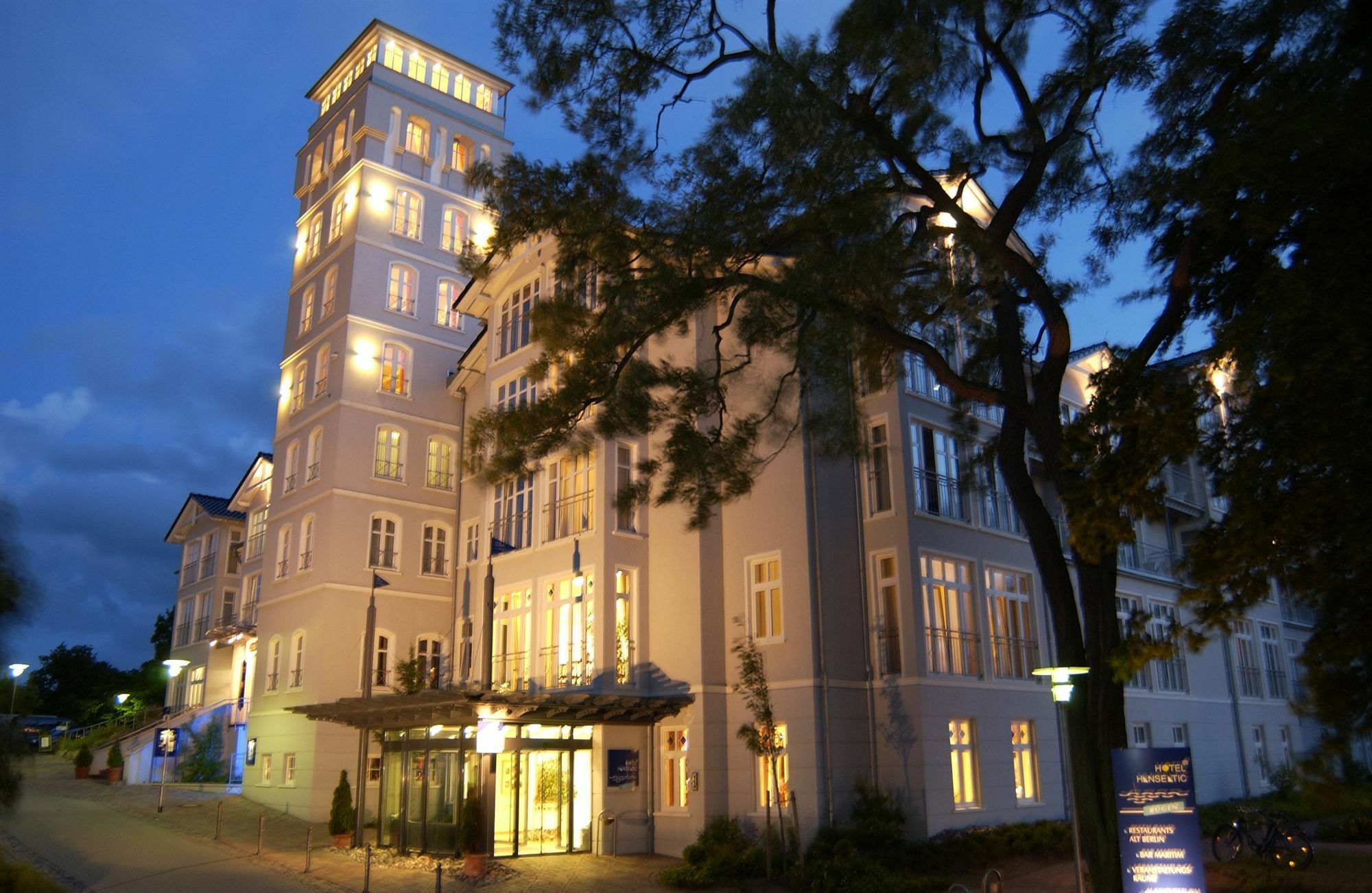 Vju Hotel Rugen Goehren  Exterior photo