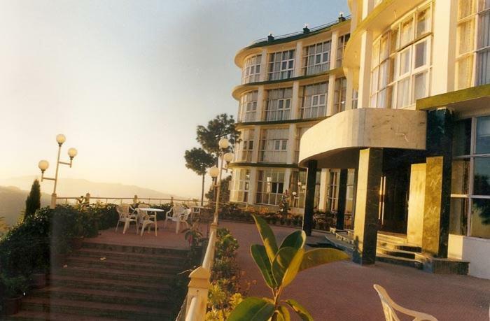 Hotel Barog Heights Dagshai Exterior photo