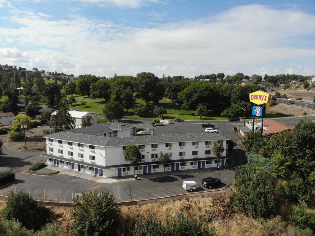 Motel 6 Pendleton, Or - West Exterior photo