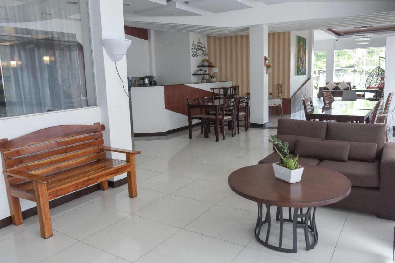 Tiptop Tower Suite Inn Dumaguete City Exterior photo