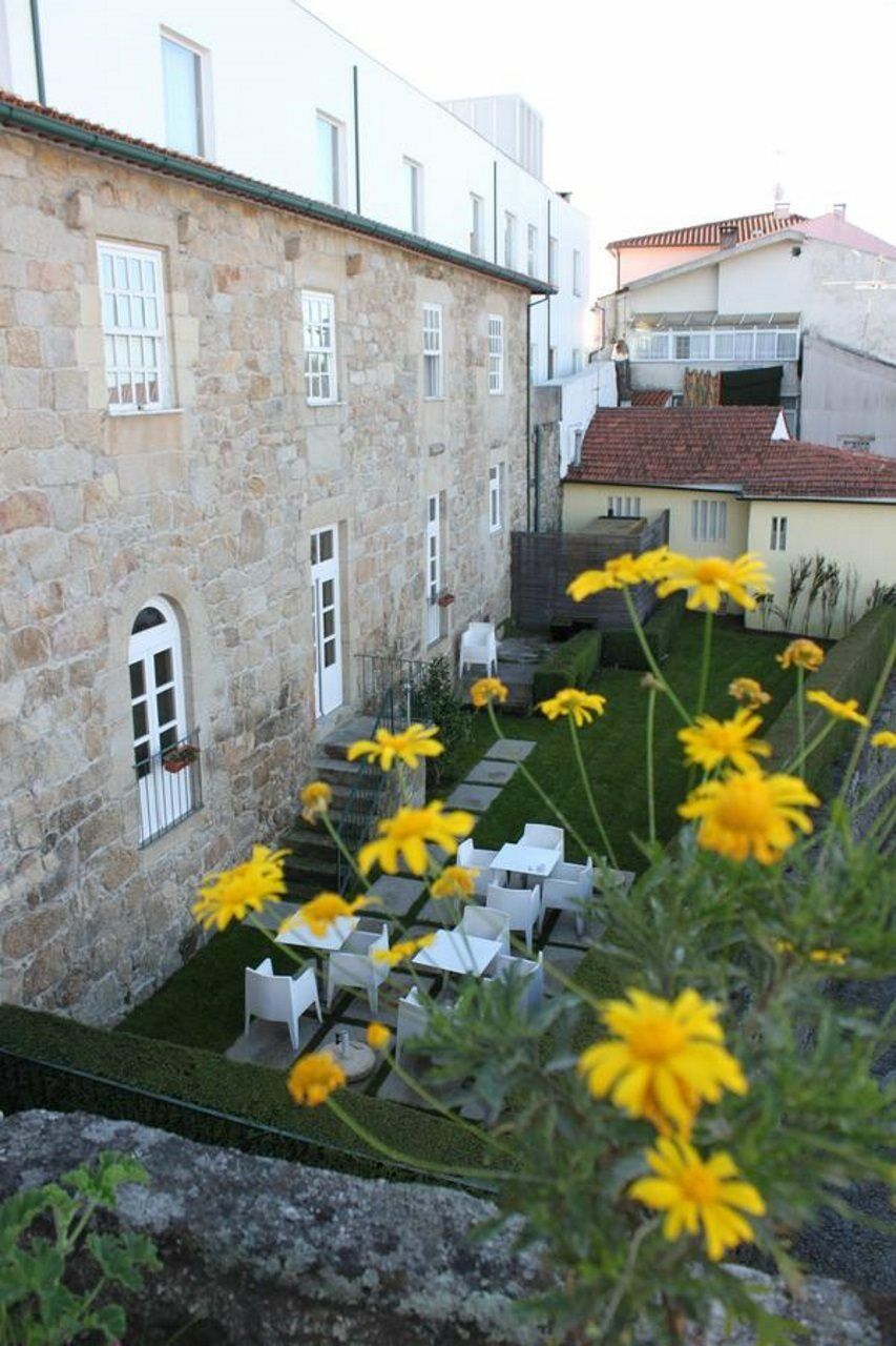 Montebelo Palacio Dos Melos Viseu Historic Hotel Exterior photo