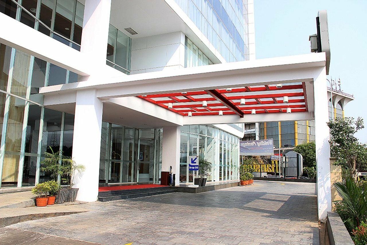 Hariston Hotel&Suites, Pluit - Jakarta Exterior photo