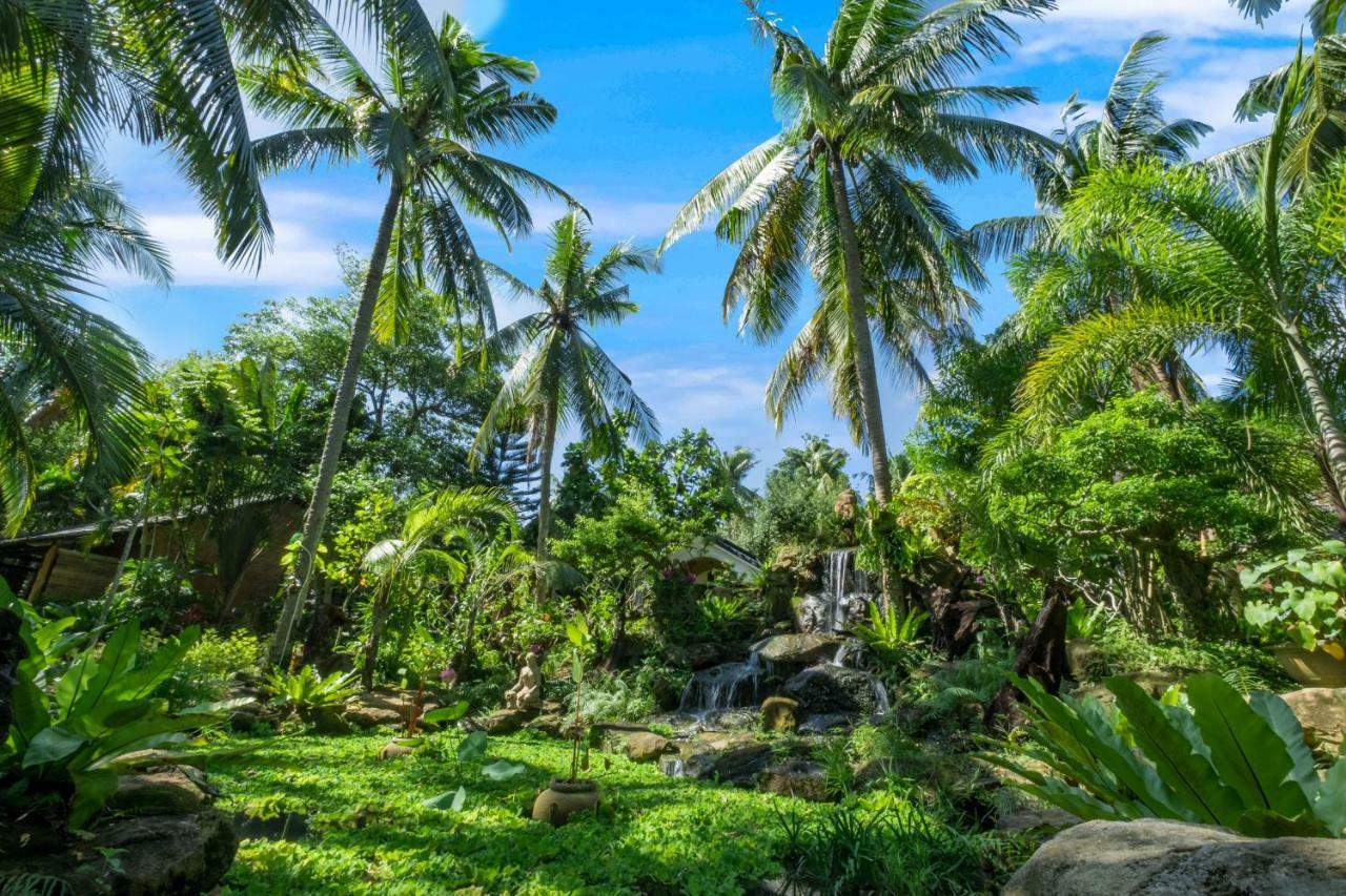 Coco Palm Beach Resort & Spa Phu Quoc Exterior photo