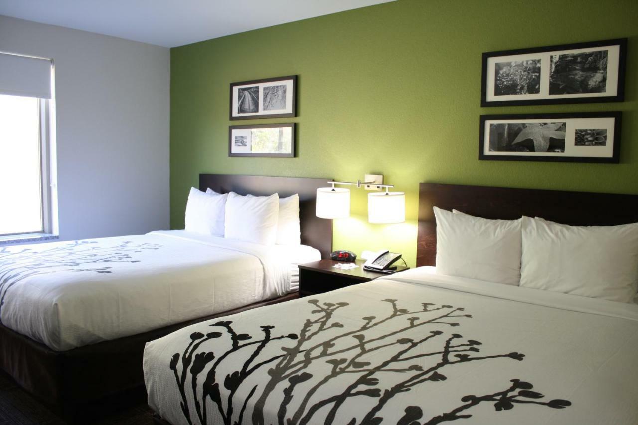 Sleep Inn & Suites Belmont - St. Clairsville Exterior photo