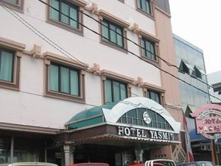 Hotel Yasmin Jayapura Exterior photo