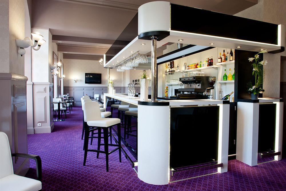Hotel Chapelle Et Parc Lourdes Restaurant photo