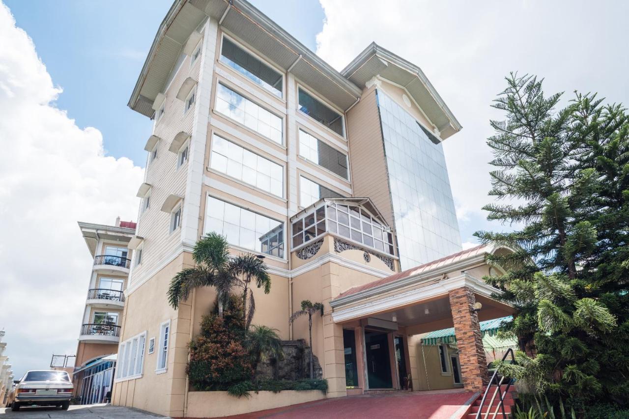 Oyo 219 Nyc Manhattan Suites Baguio City Exterior photo