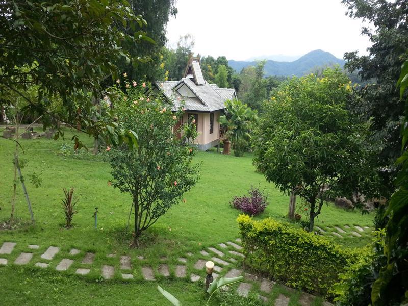Pai Love & Baan Chonphao Resort Exterior photo