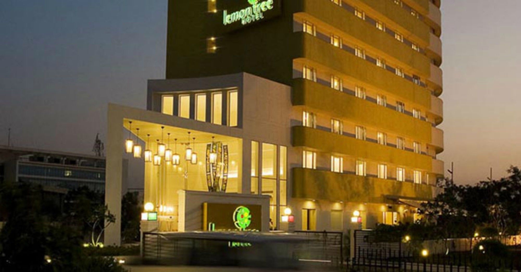 Lemon Tree Hotel Chandigarh Exterior photo