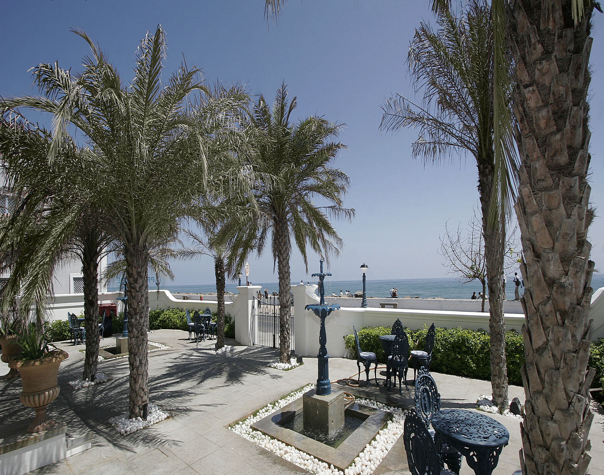 The Promenade Hotel Pondicherry Exterior photo