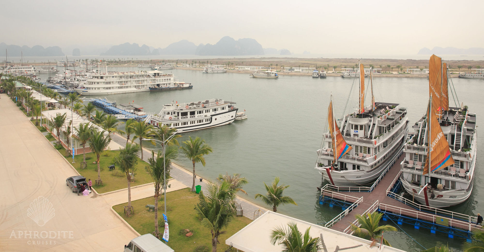 Aphrodite Cruise Ha Long Exterior photo