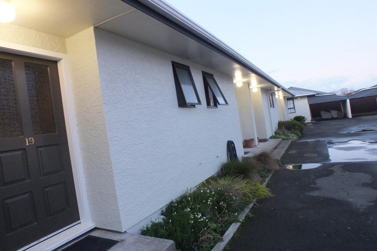 Econo Lodge Canterbury Court Motel Christchurch Exterior photo