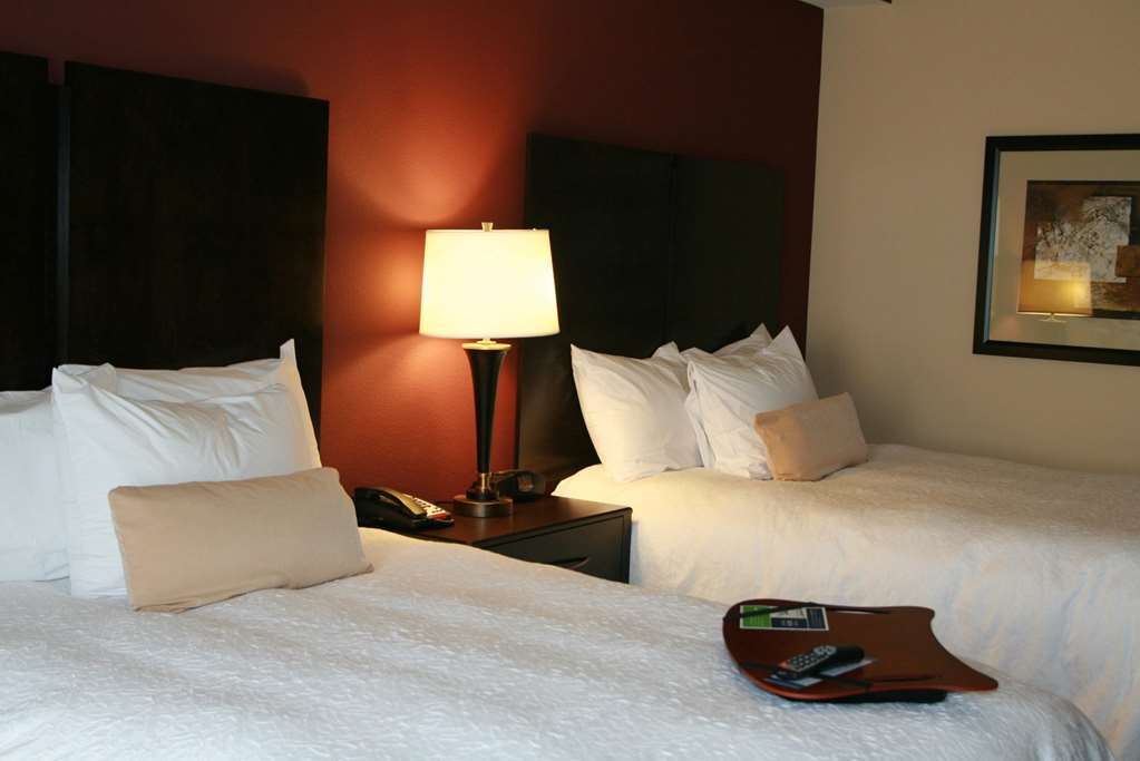 Hampton Inn & Suites Enid Room photo