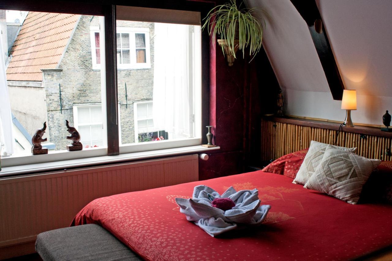 Barrio Amsterdam Bed & Breakfast Room photo