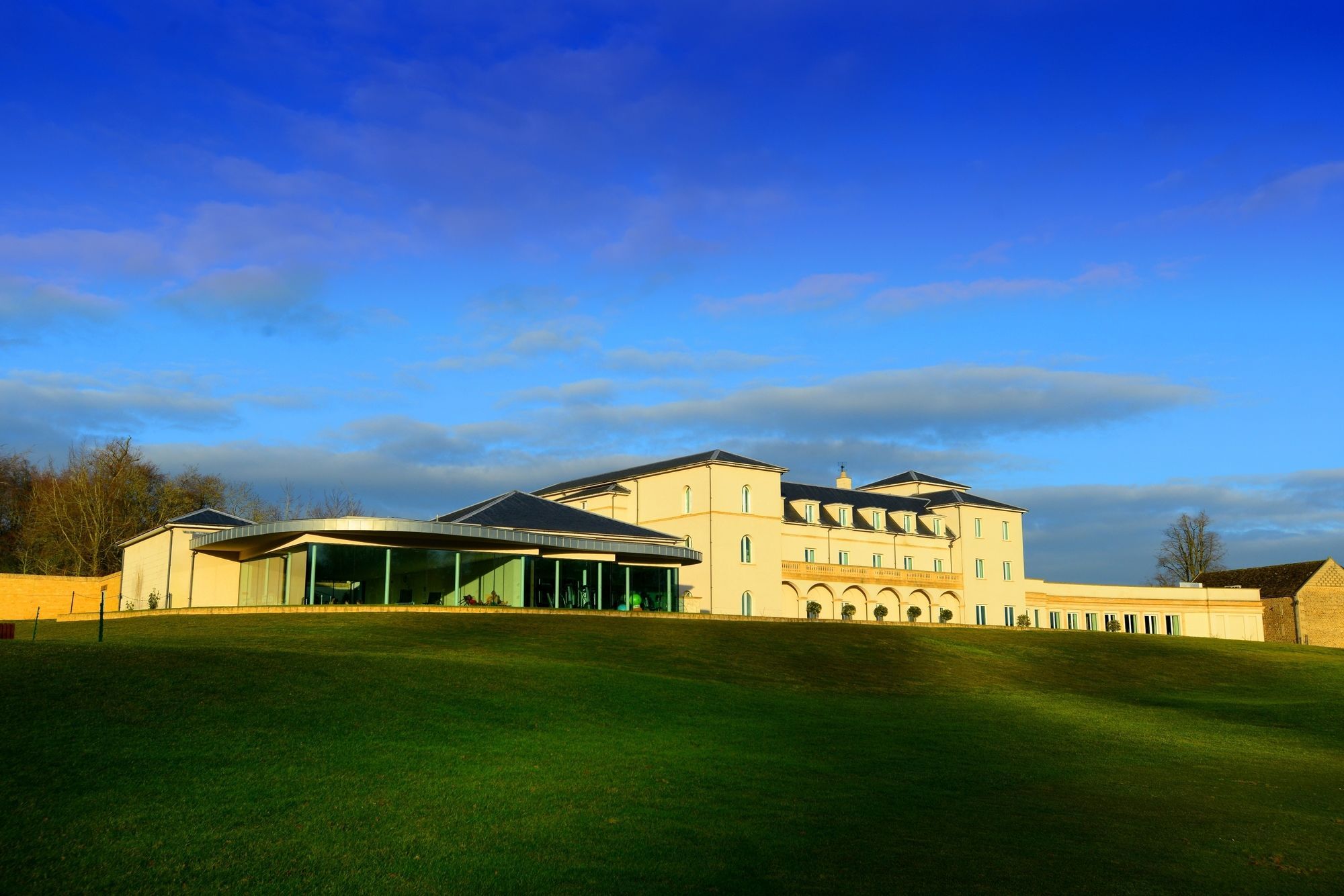 Bowood Hotel, Spa, And Golf Resort Chippenham  Exterior photo