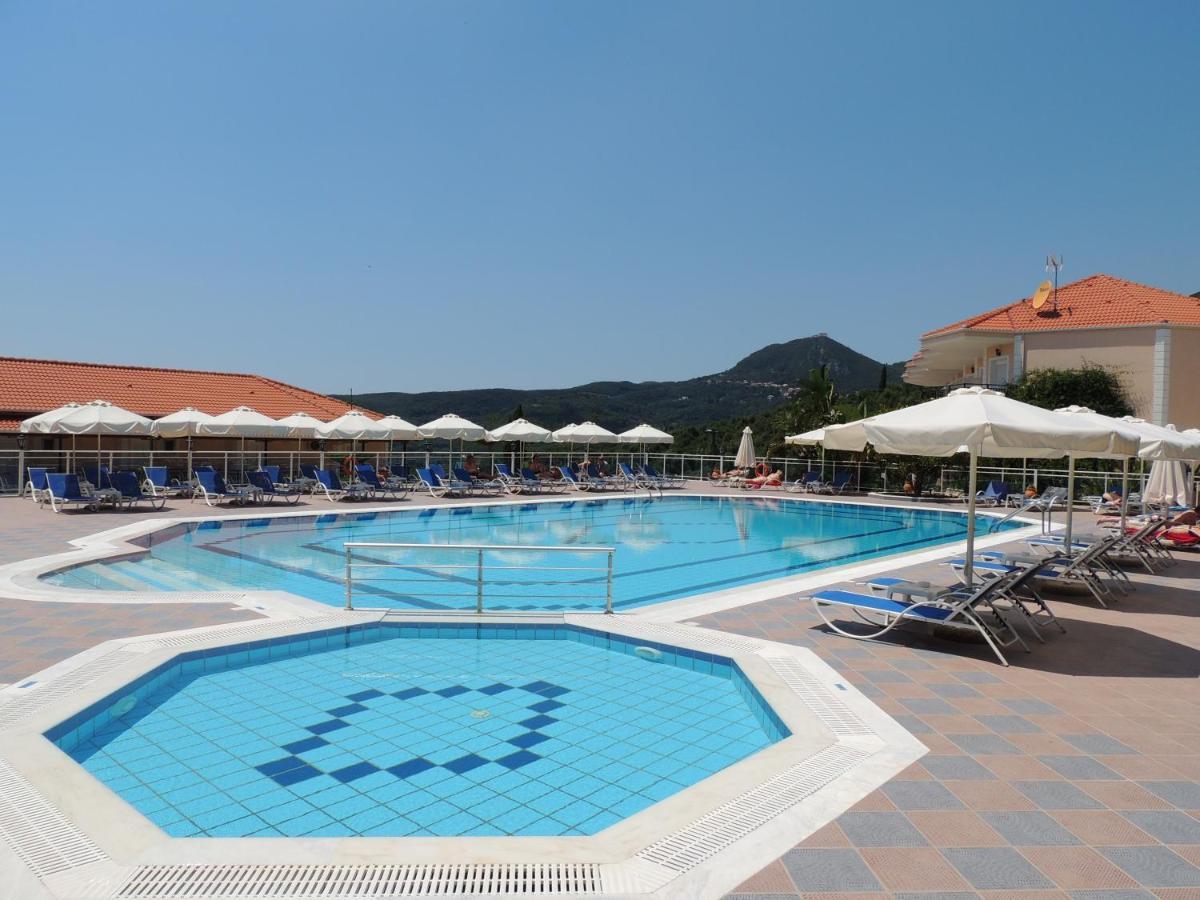 Alea Resort Parga Exterior photo