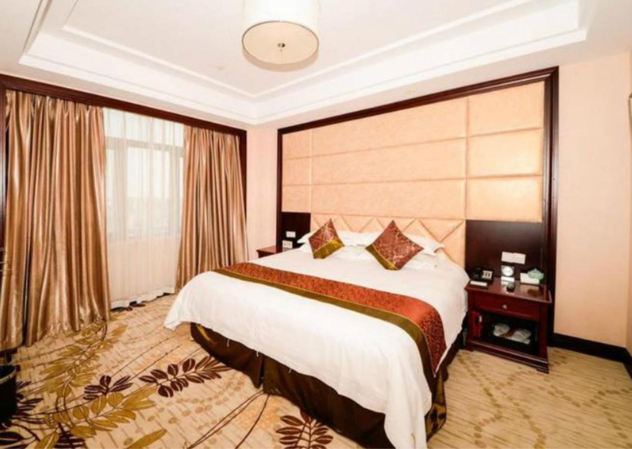 Shahai International Hotel Shanghai Room photo