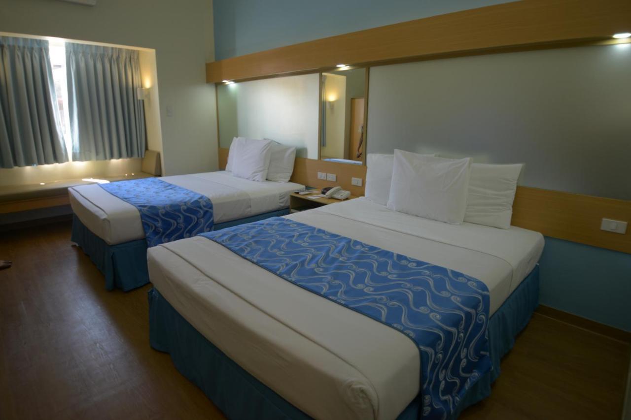 Microtel By Wyndham Davao Room photo