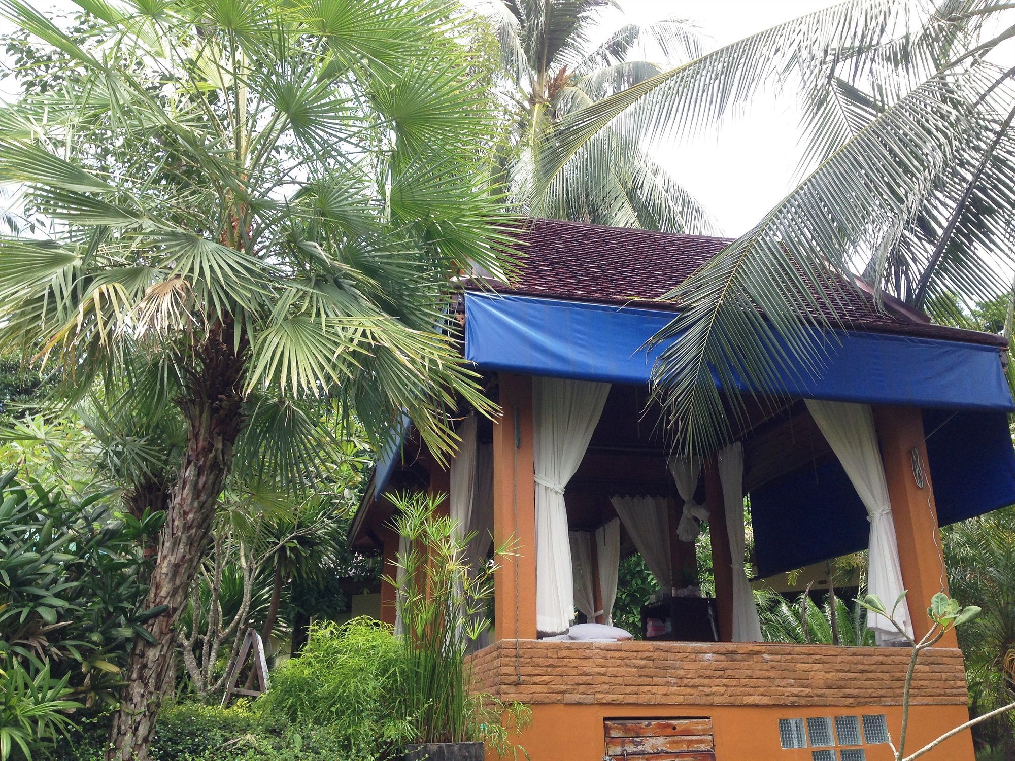 Koh Chang Bailan Beach Resort Exterior photo