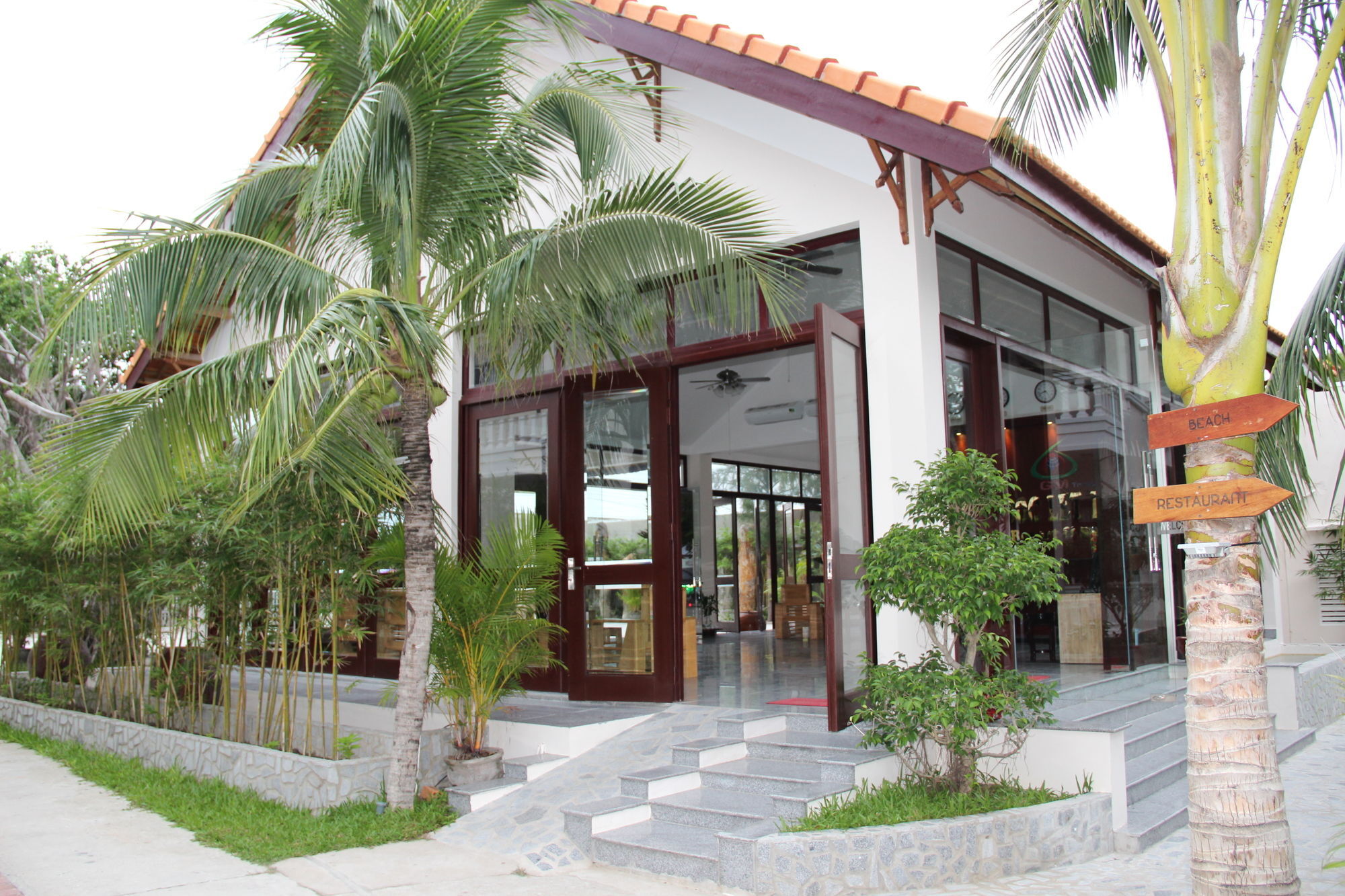 Gm Doc Let Beach Resort & Spa Ninh Hoa Exterior photo