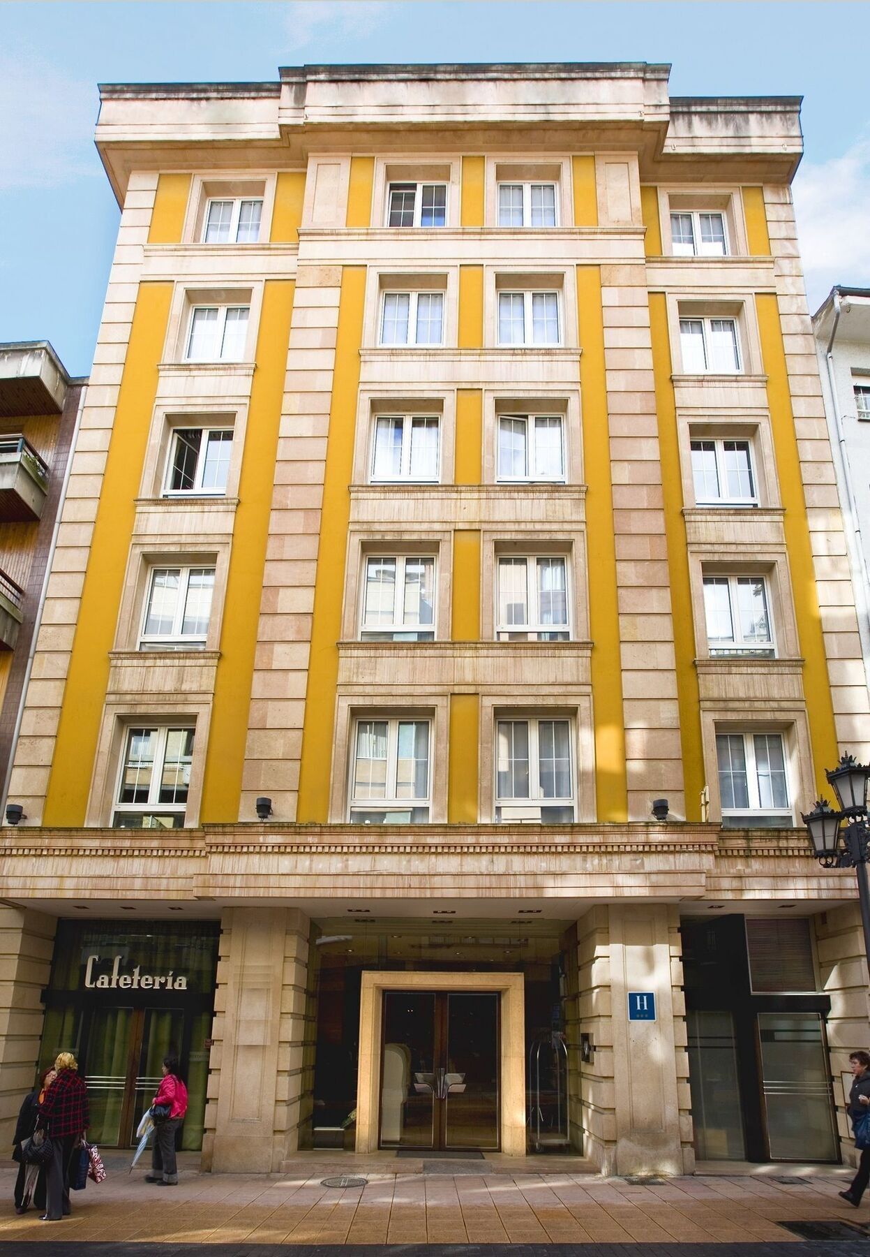 Hotel Clarin Oviedo Exterior photo