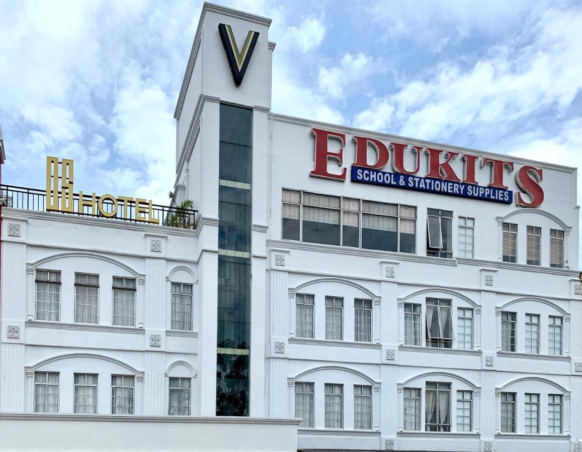 Os Hotel Edukits Fka Venesia Hotel Batam Exterior photo