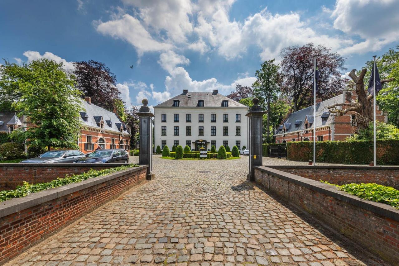 Hotel Kasteel Solhof Aartselaar Exterior photo