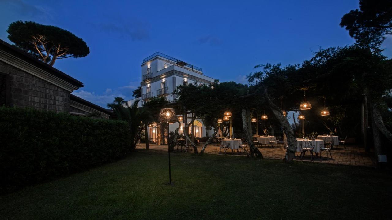 Oasi Olimpia Relais Hotel Sant'Agata sui due Golfi Exterior photo
