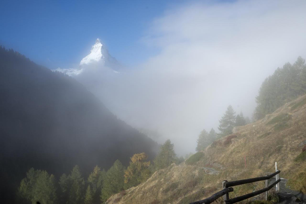 Hotel Eden Wellness Zermatt Exterior photo