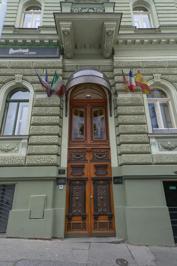 Deminka Palace Prague Exterior photo