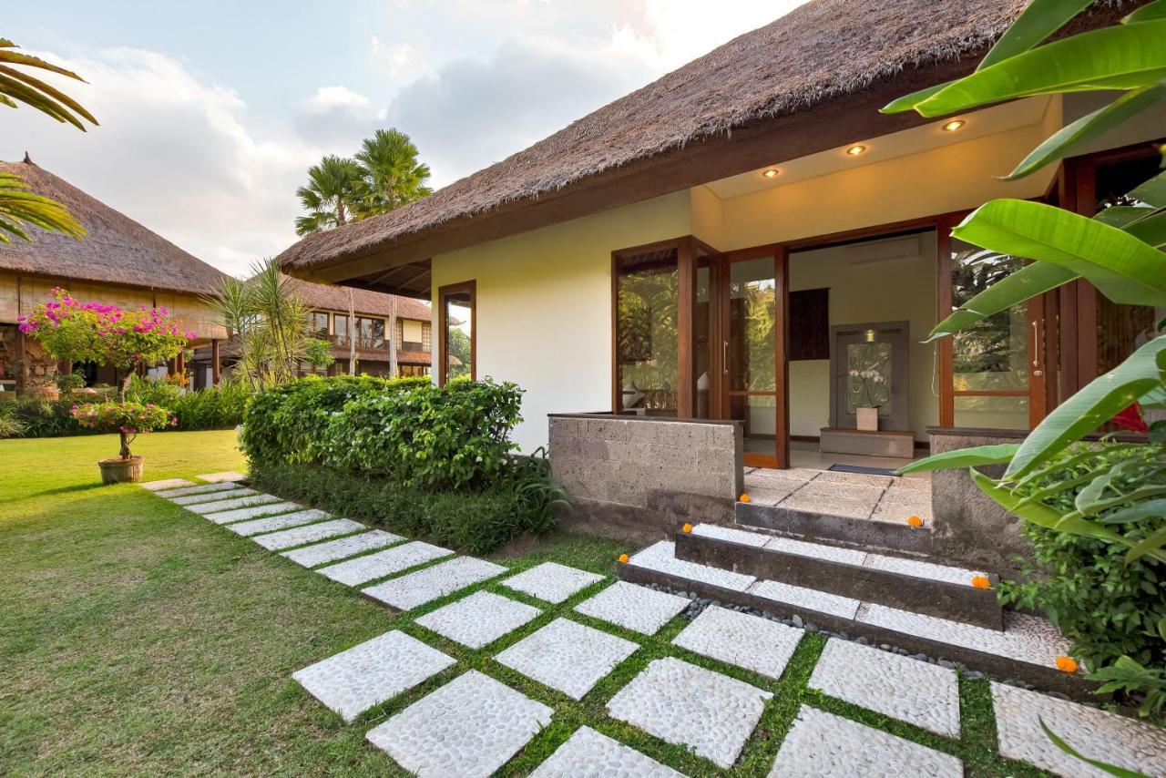 Villa Vastu Payangan Exterior photo