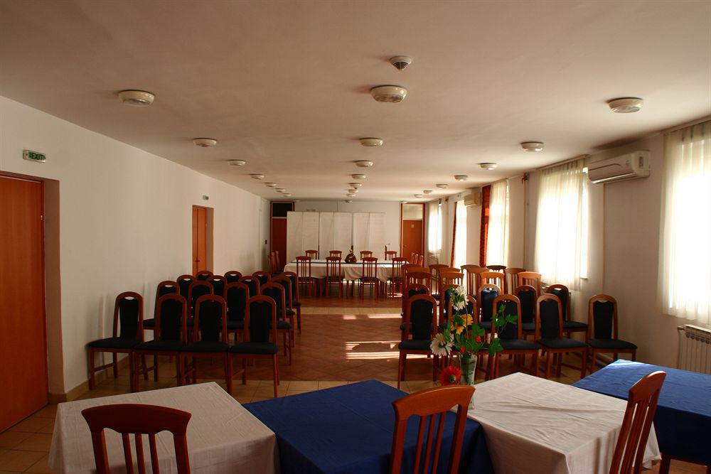 Hotel Dujam Split Restaurant photo
