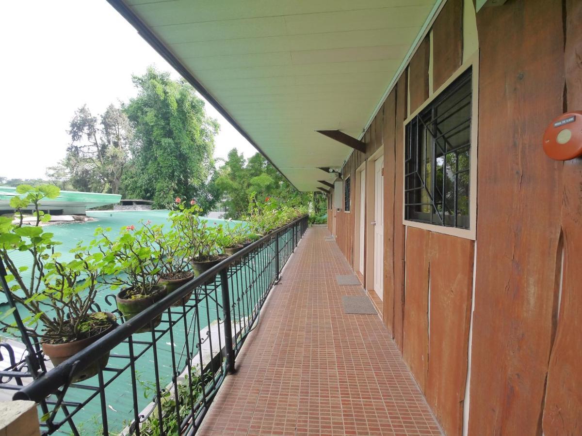 Mountain Lodge And Restaurant Baguio City Exterior photo